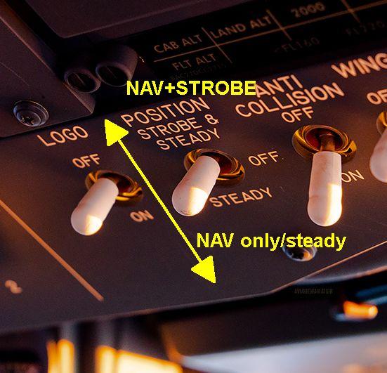 B737NAV_strobe_switch.jpg.6f15b705c65522a1b674bfc965d64985.jpg